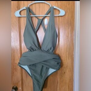Cupshe Olive Green One Piece Swimsuit